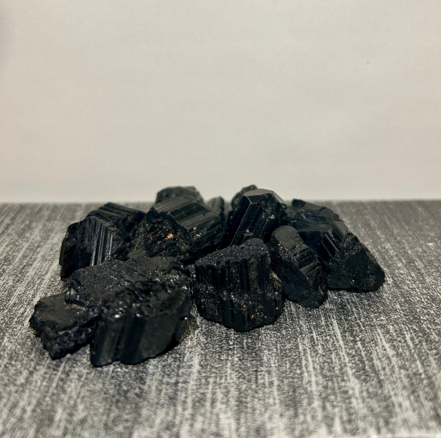 Turmalina negra pequeña