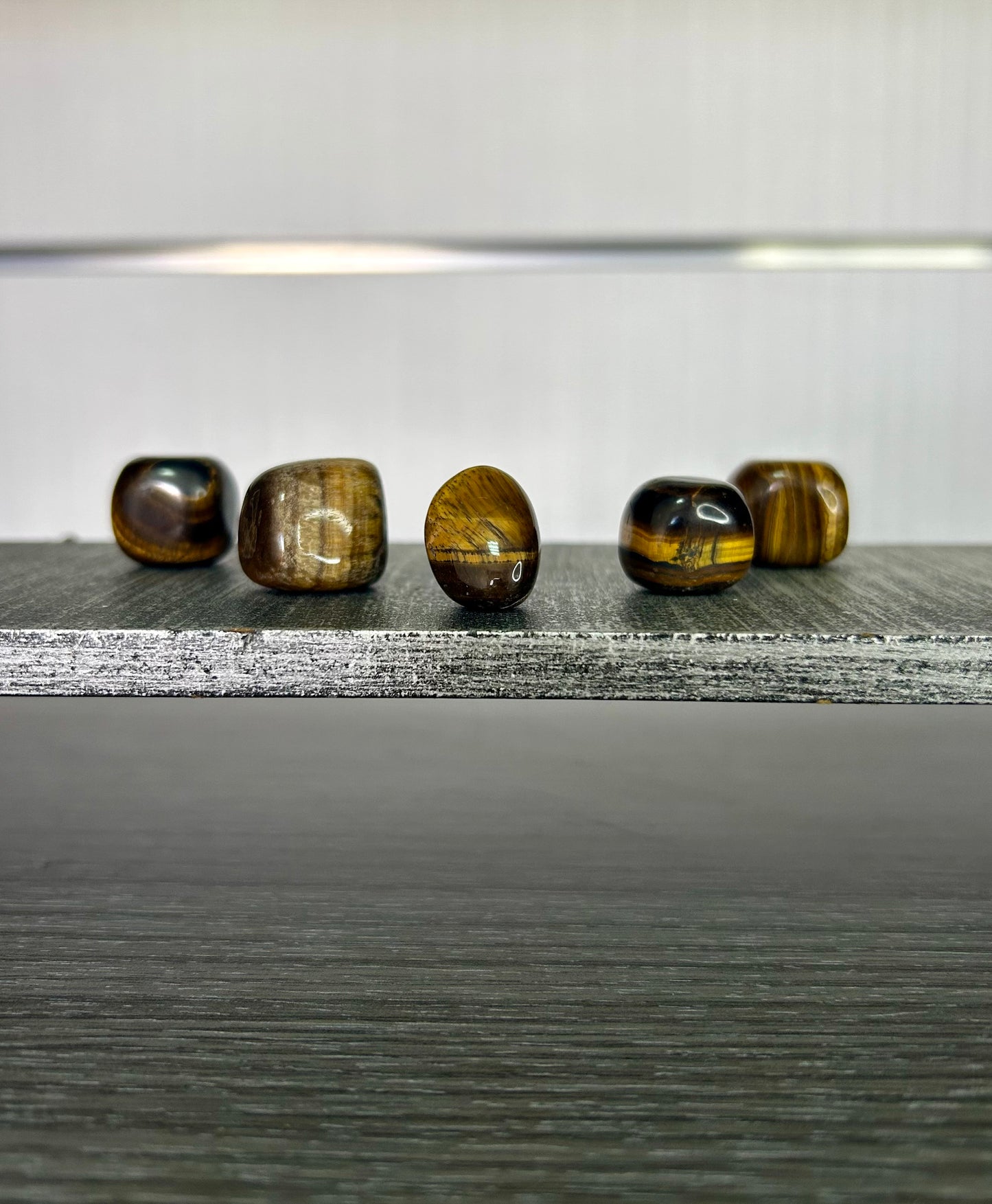 Ojo de tigre pequeño.