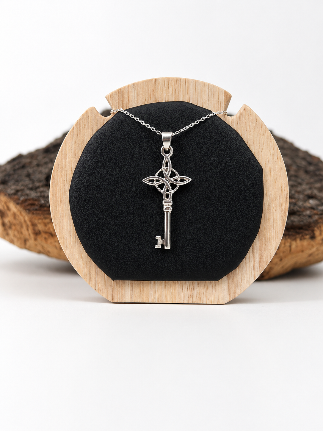 Colgante llave de nudo (plata 925)