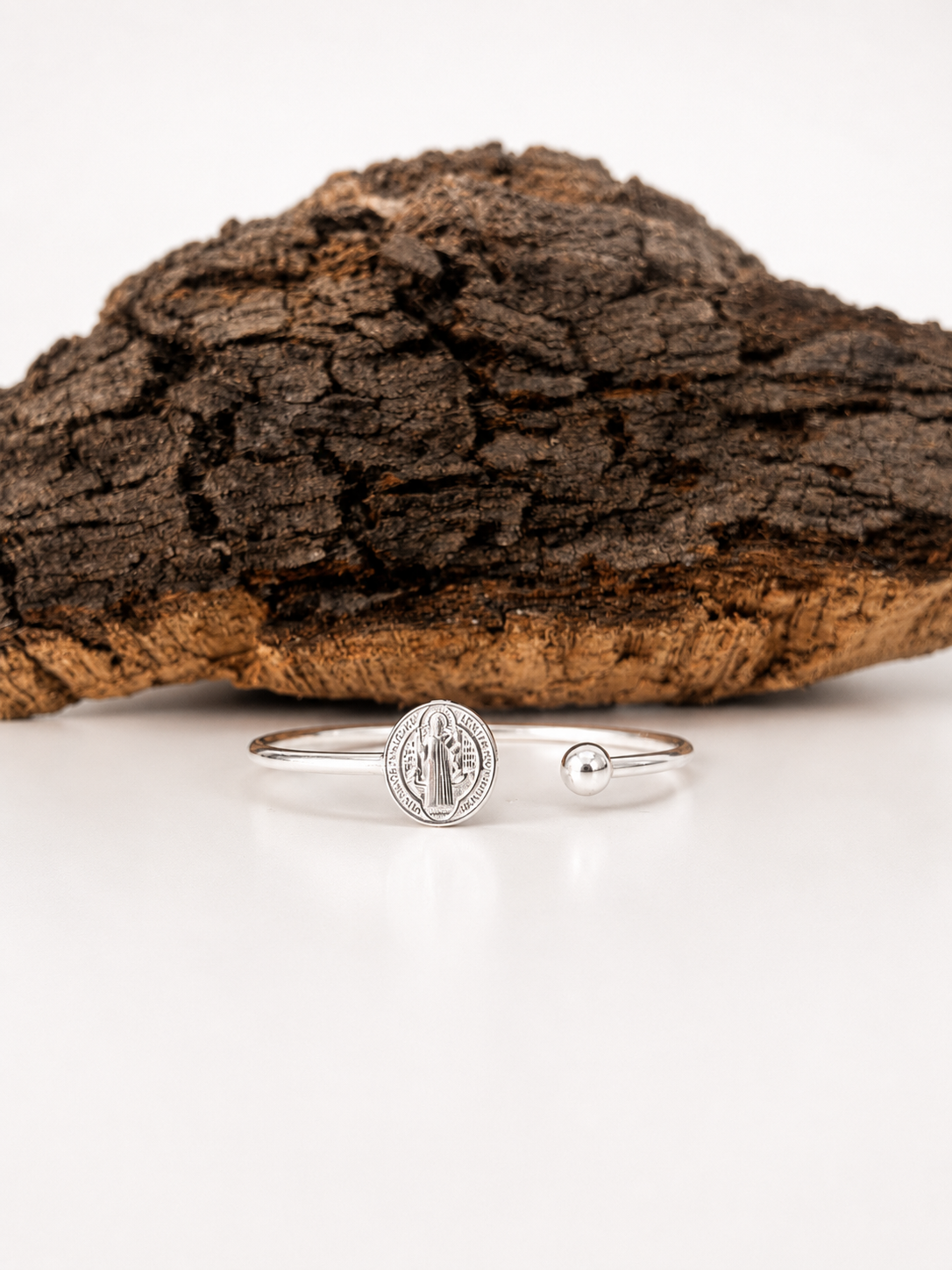 Brazalete San Benito (plata 925)