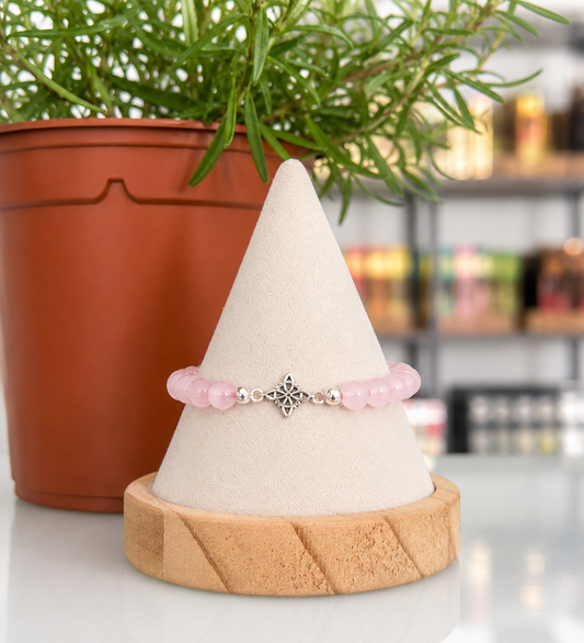 Pulsera nudo de bruja y cuarzo rosa (plata 925)