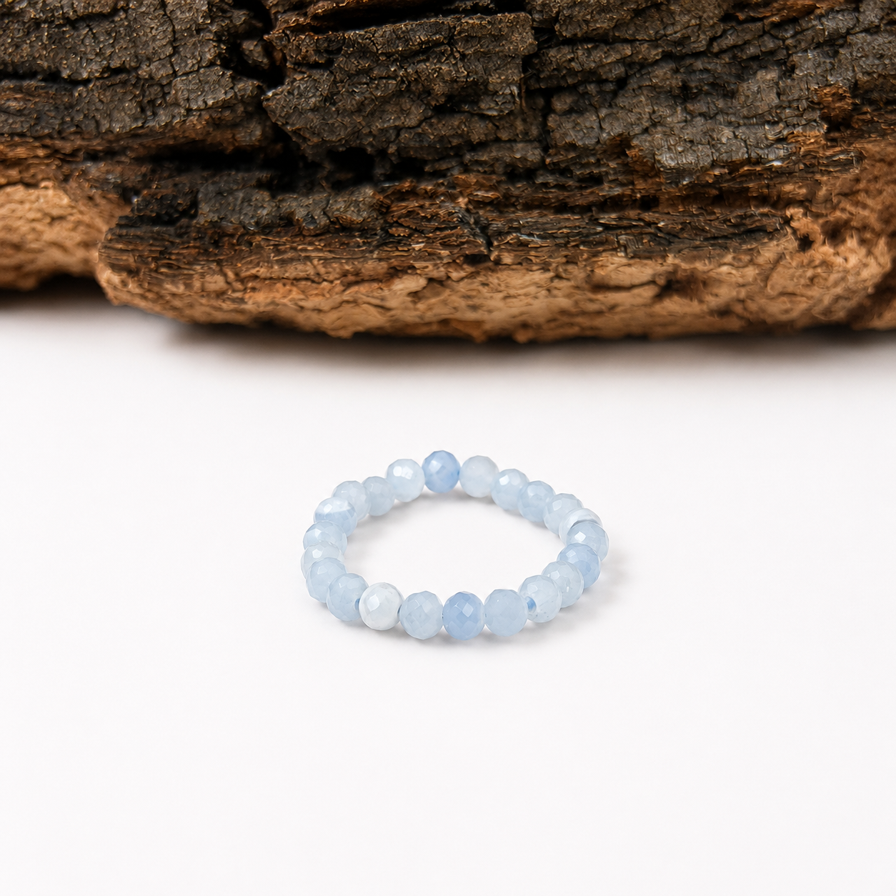 Anillo elástico de angelita facetada