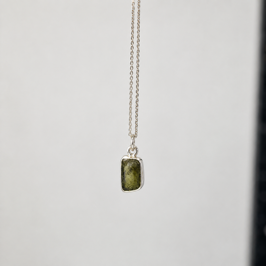 Moldavita 1'3gr (plata 925)