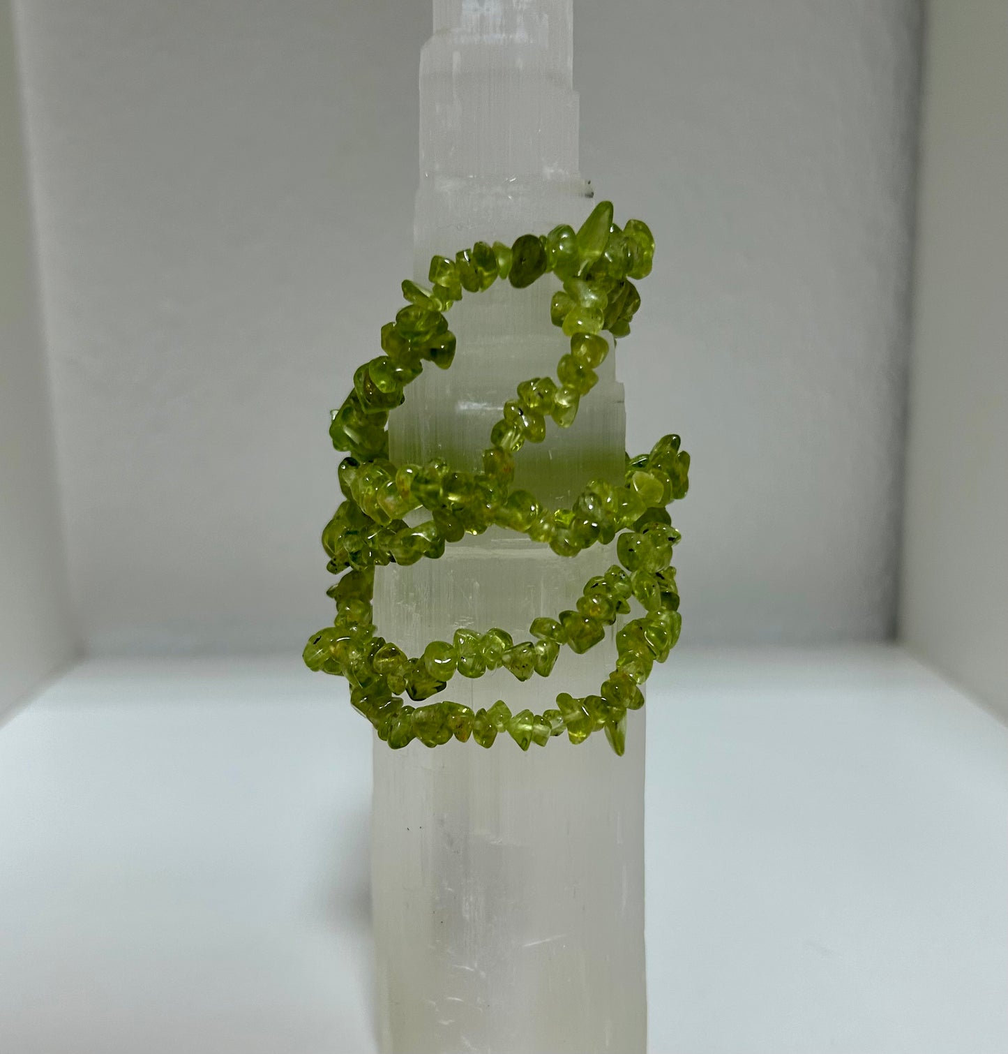 Pulsera de peridoto (olivino).
