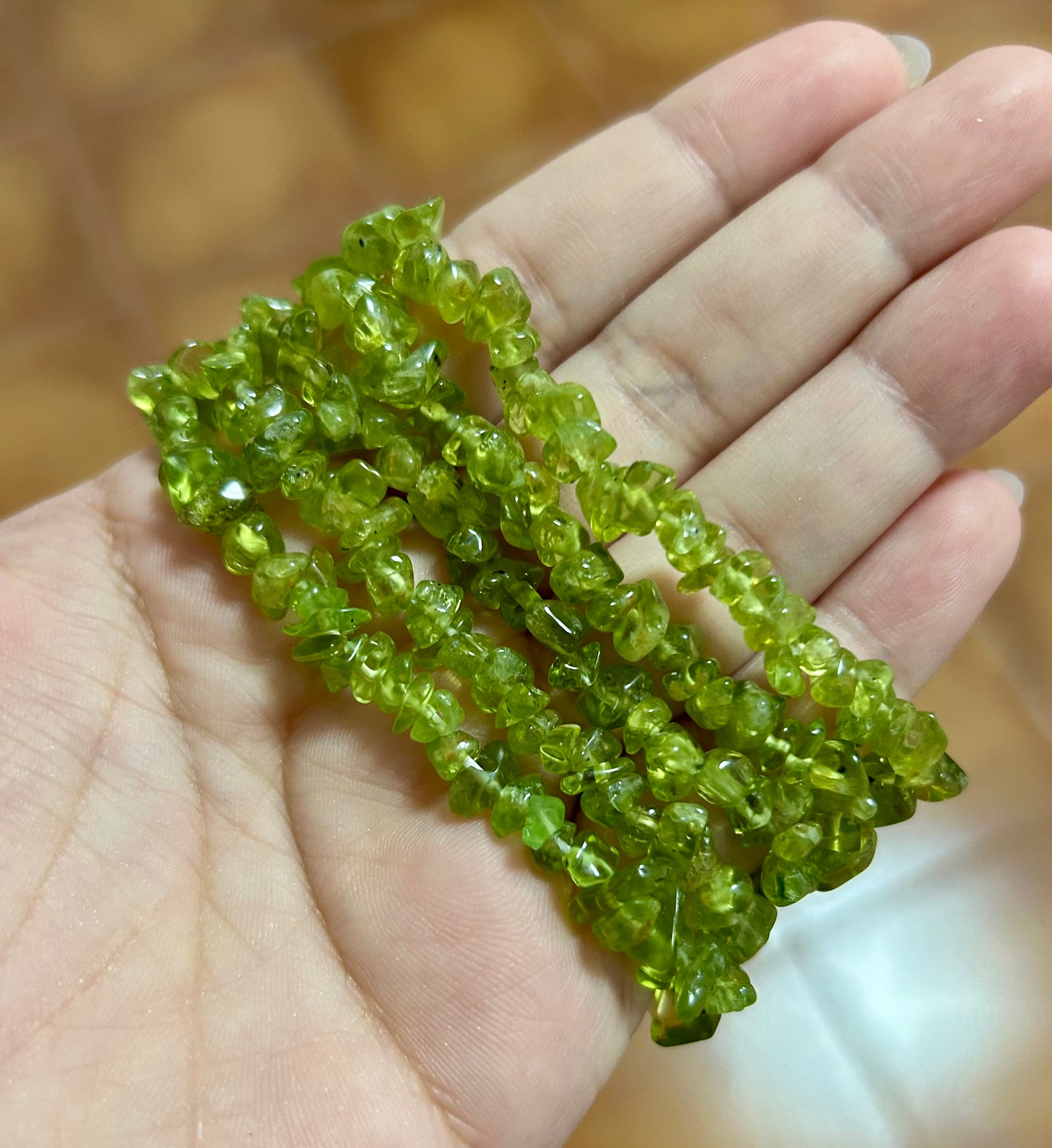 Pulsera de peridoto (olivino).