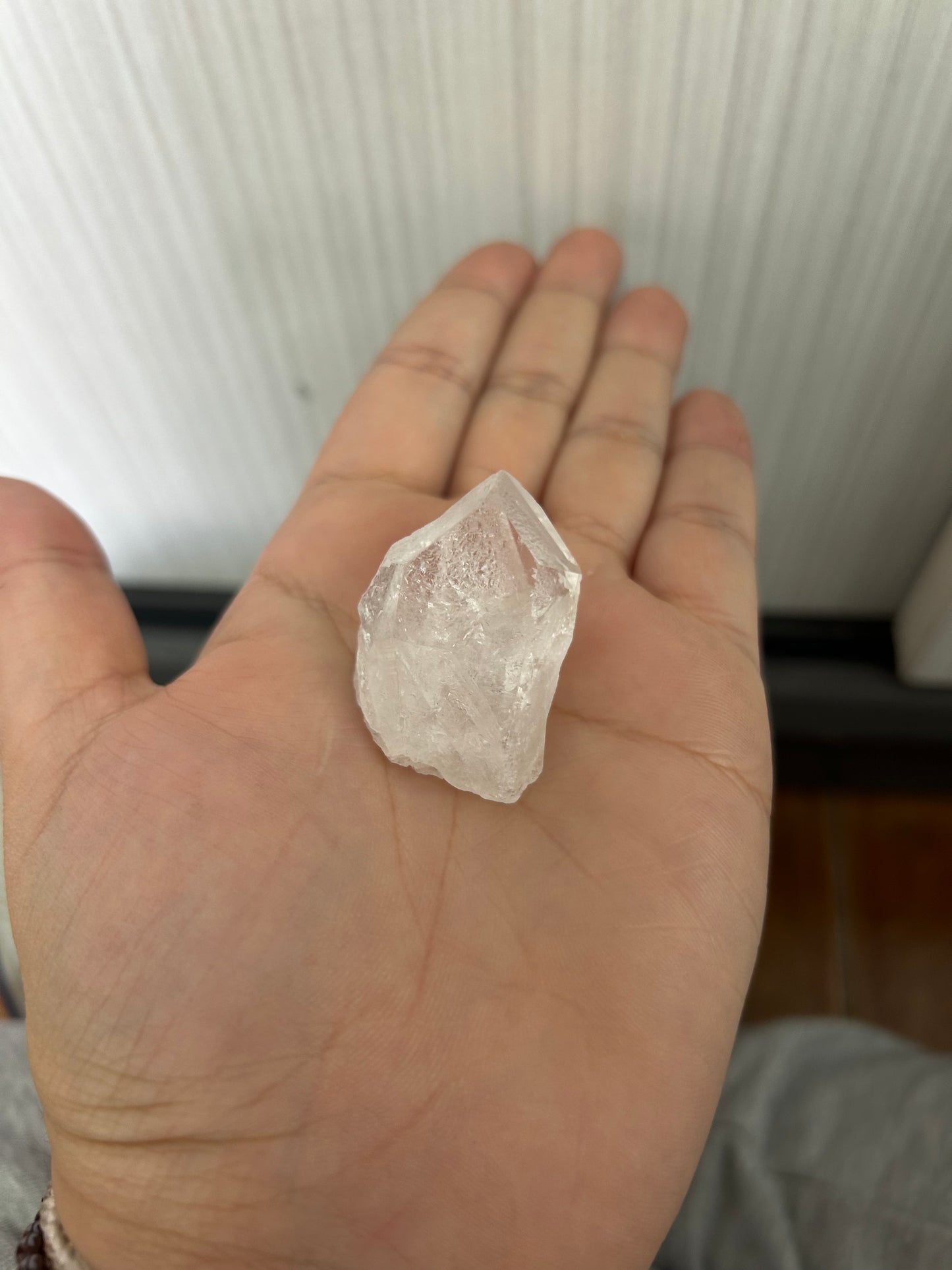 Cuarzo cristal mediano.