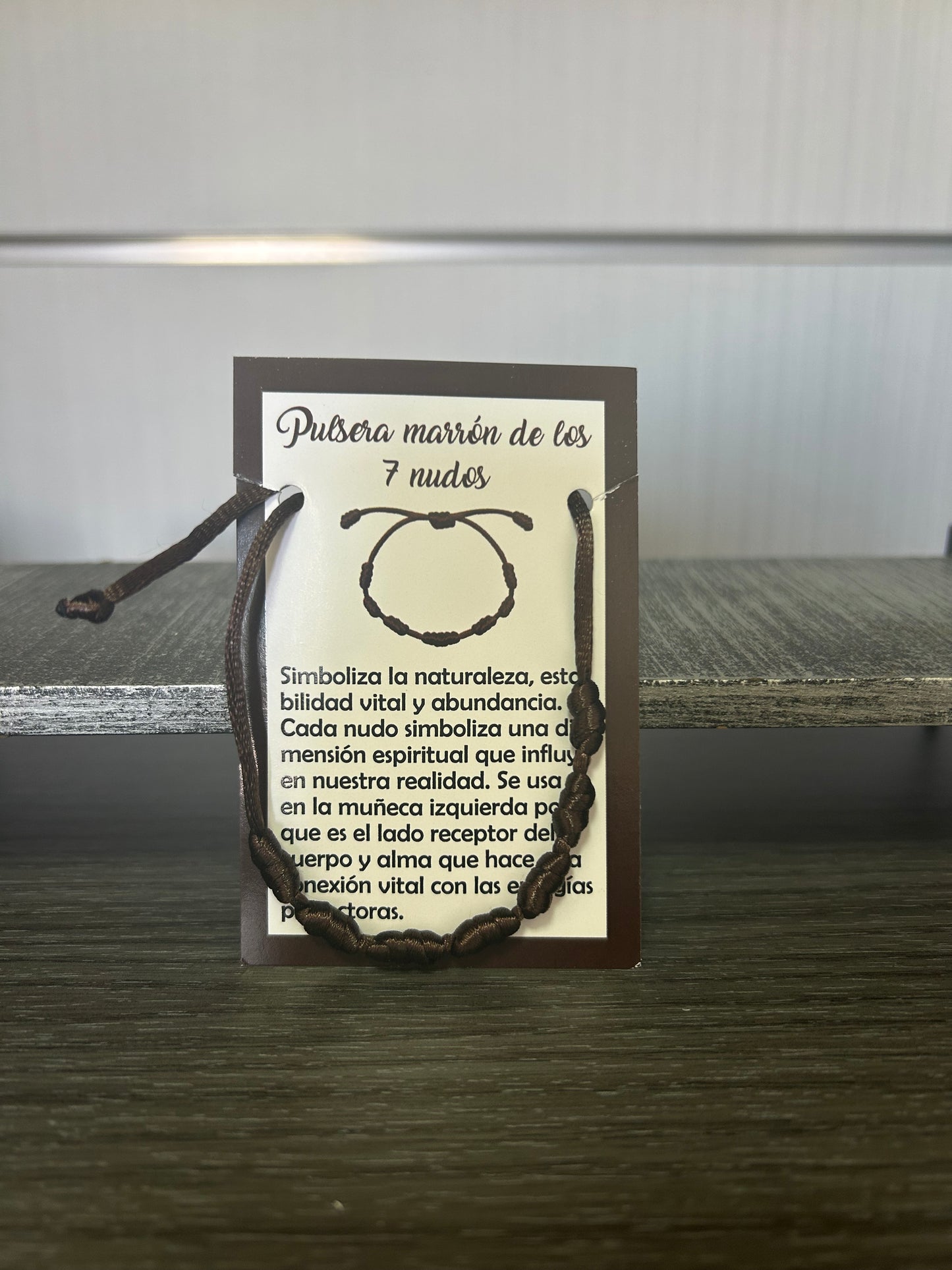 Pulsera 7 nudos marrón.
