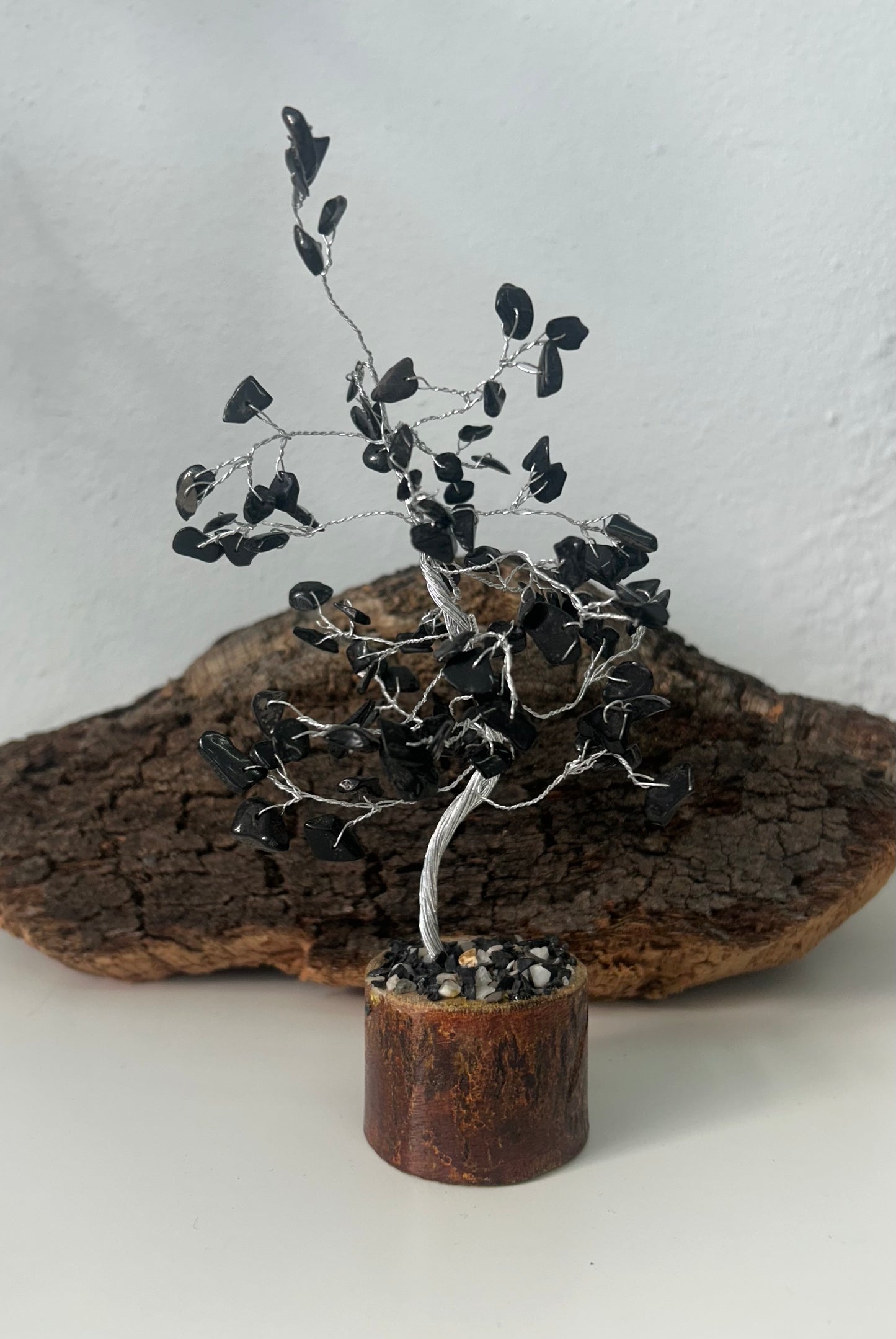 Árbol cincuenta gemas de turmalina