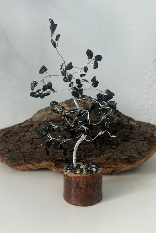 Árbol cincuenta gemas de turmalina