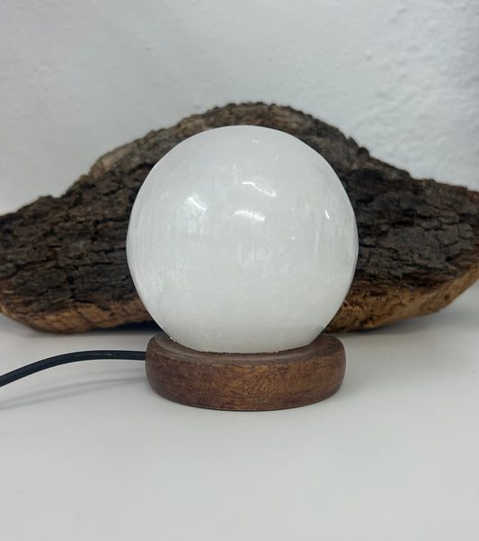Lampara selenita esférica