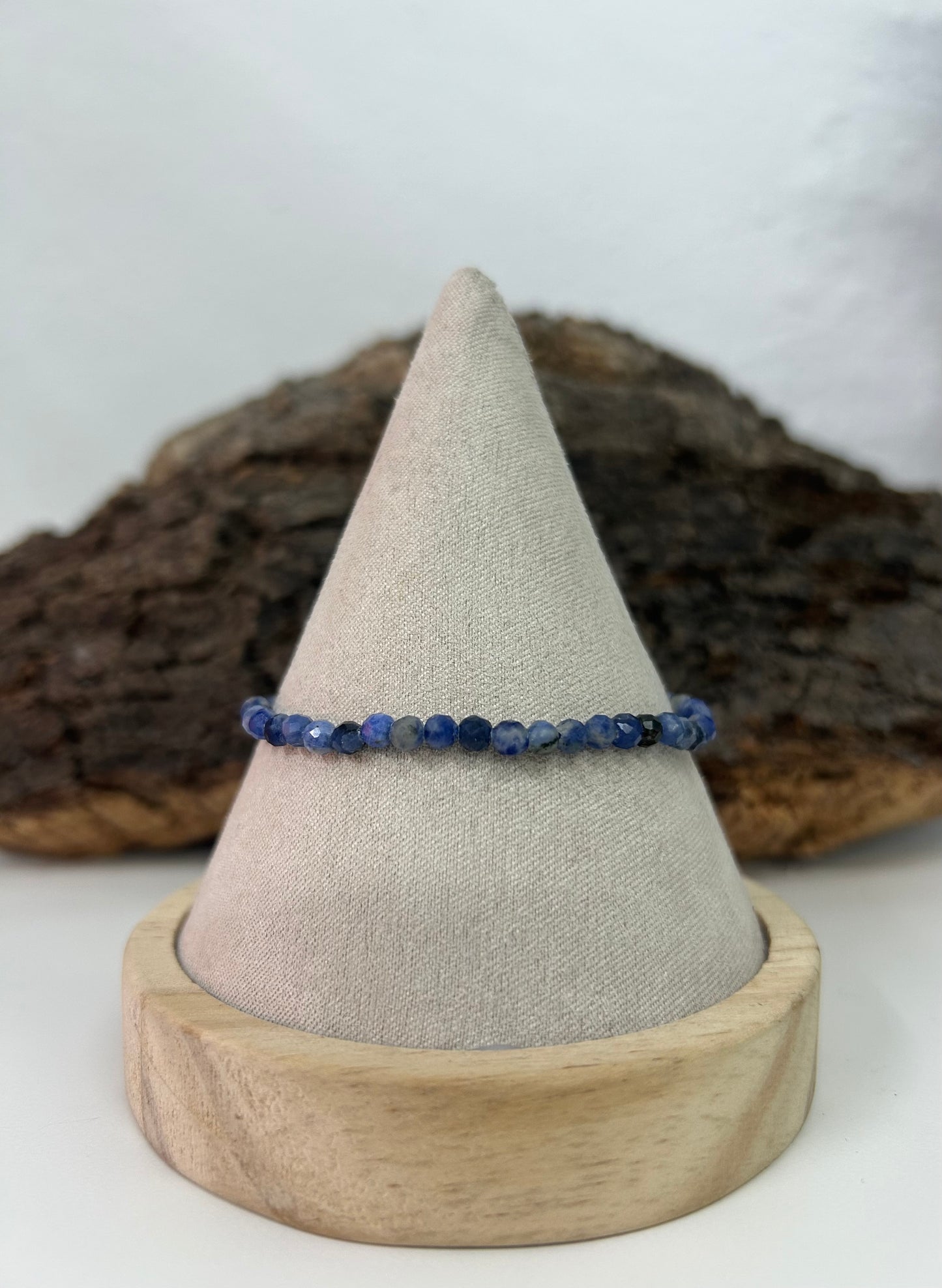 Pulsera sodalita facetada