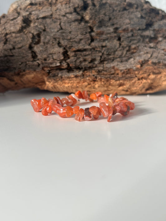Pulsera chips cornalina