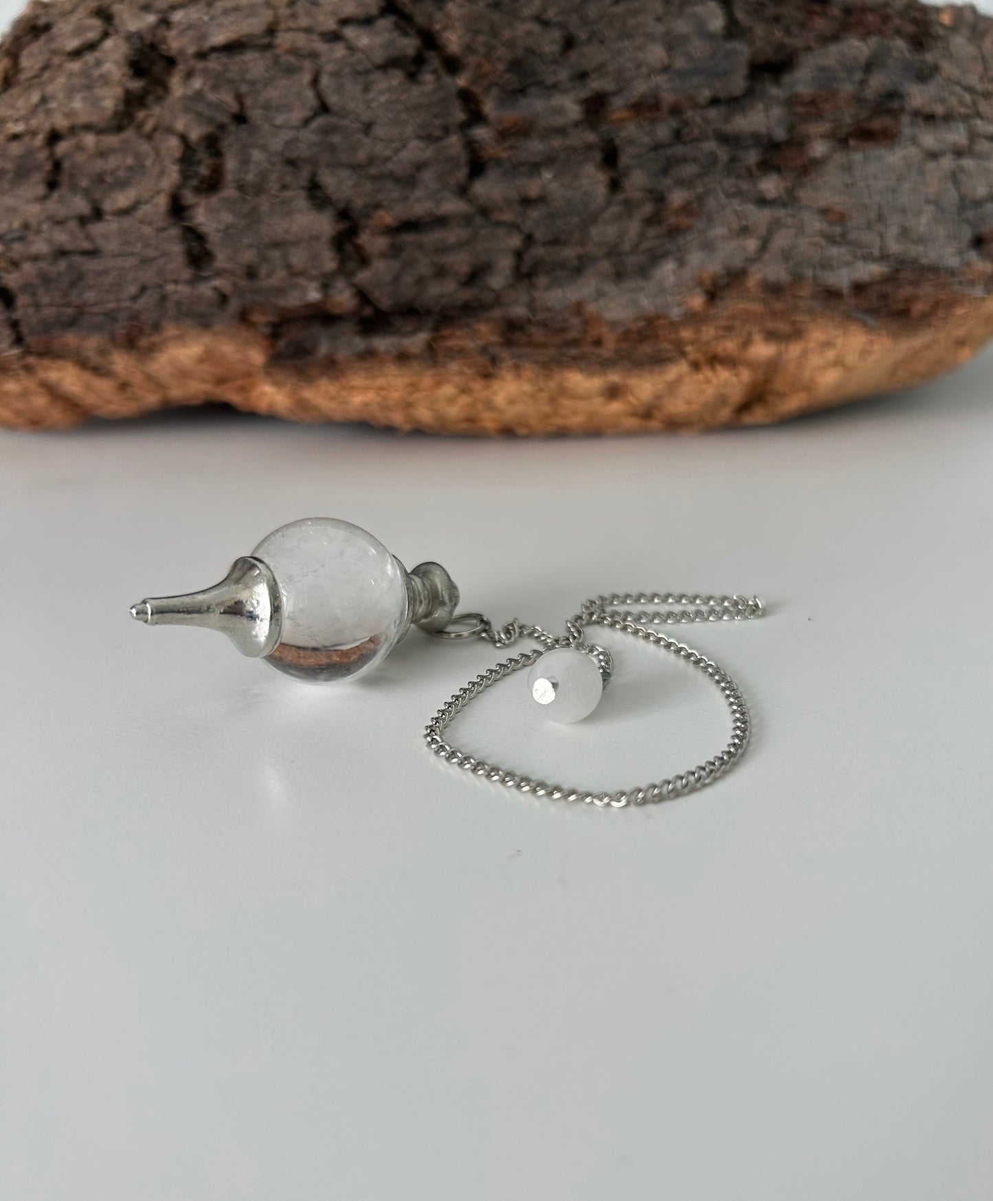 Péndulo de metal con cuarzo cristal