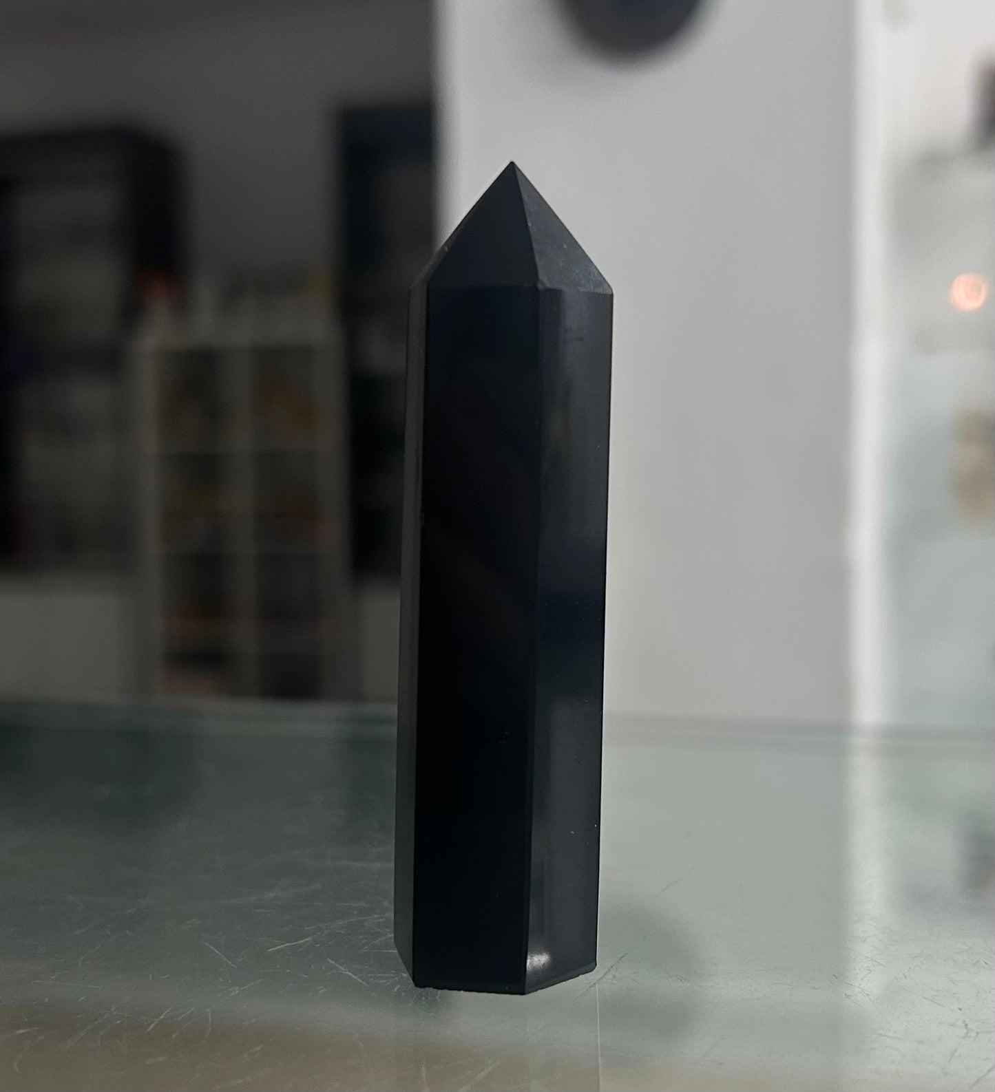 Punta obsidiana negra