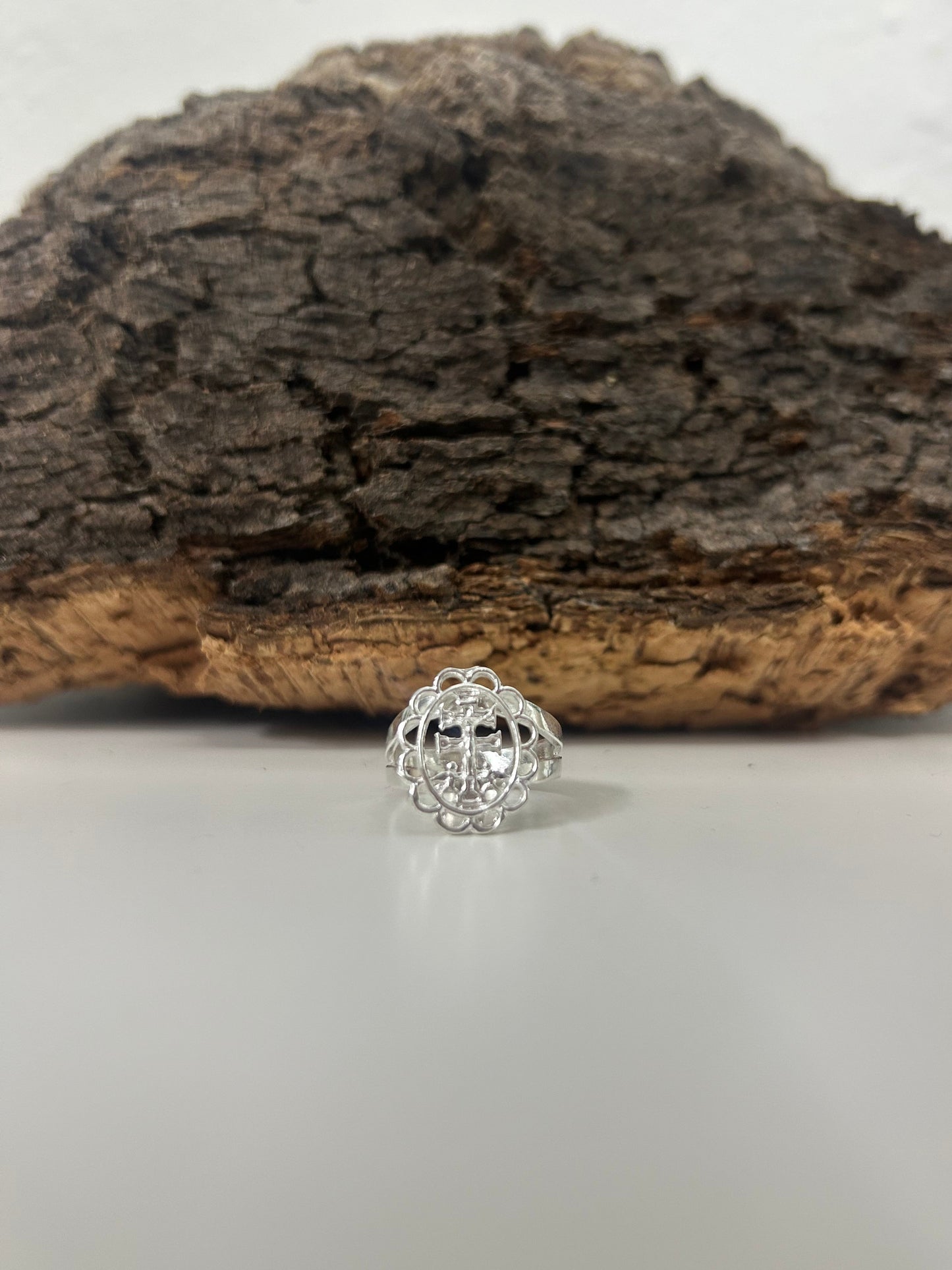 Anillo ajustable Cruz de Caravaca (plata 925)