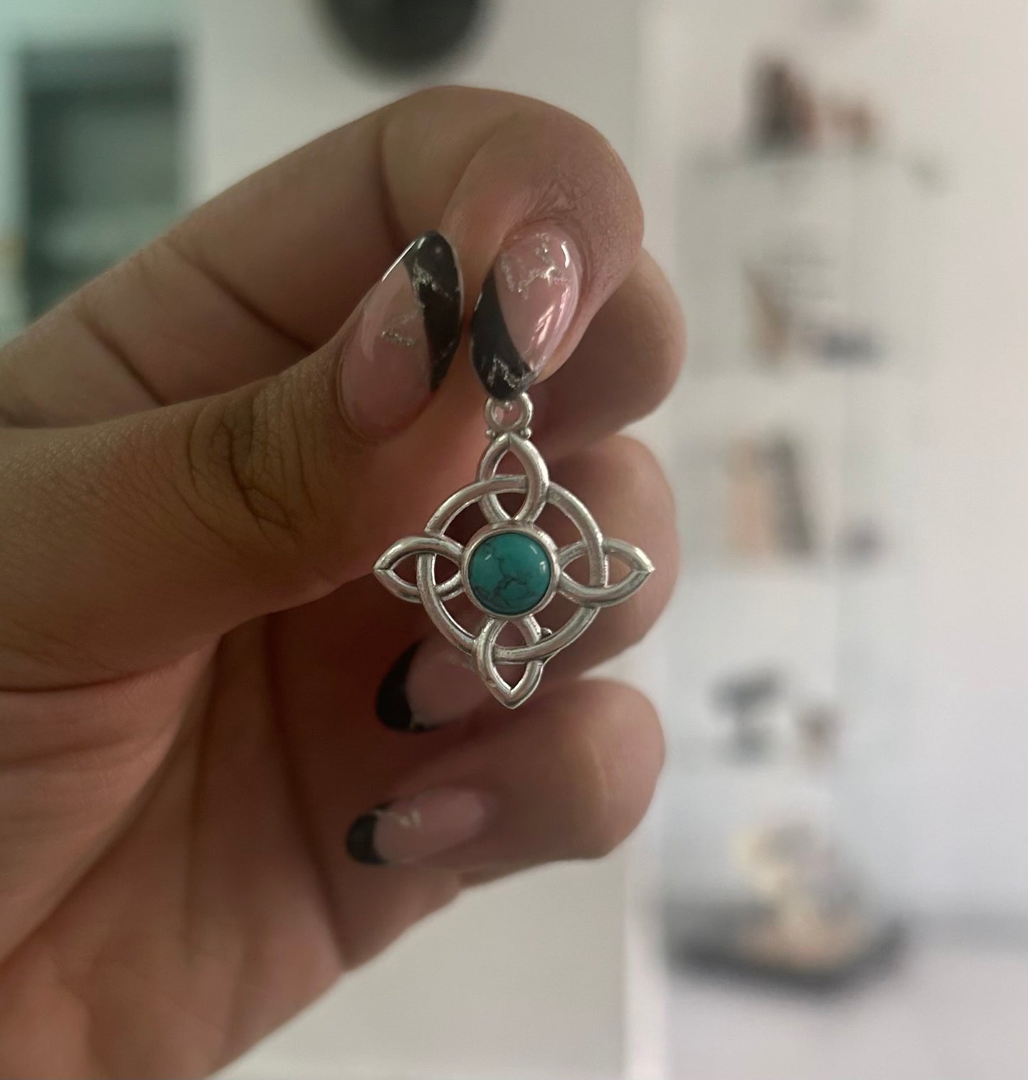 Nudo con turquesa (plata 925)